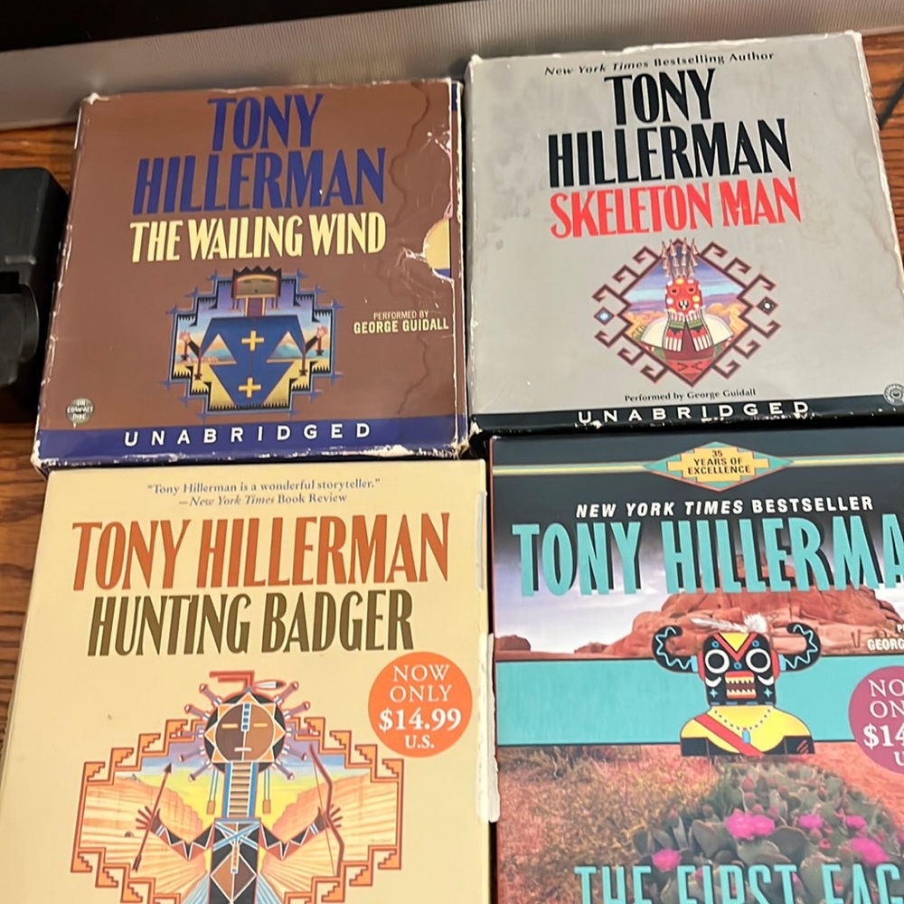 Tony Hillerman bundle
